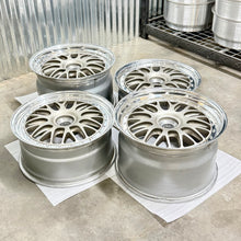 Load image into Gallery viewer, BBS E89 - 20" - CL Porsche Fitment (997.2 Turbo and 991 GT3)