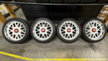 Load image into Gallery viewer, BBS RS2 - 18"- 5x114.3 - Honda Fitment (FE1 Civic SI)