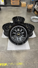 Load image into Gallery viewer, Ehrlich Spec BBS E88 - 18" - Porsche Fitment (993 WB / TT / 996WB / TT)
