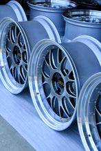 Load image into Gallery viewer, BBS LM-R wheels in diamond black, 20-inch size, showcasing 5x112 bolt pattern and forged aluminum construction for G8X M fitment.