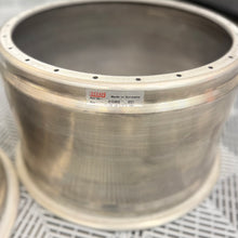 Load image into Gallery viewer, (2) 18x10.5" BBS E88, E07, E05 Inner Barrels