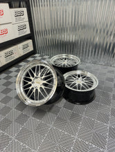 Load image into Gallery viewer, BBS LM471 / LM474 - 20"/21" - 5x130 - Porsche Fitment (992.1 Carrera)