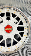 Load image into Gallery viewer, BBS RS2 - 18"- 5x114.3 - Honda Fitment (FE1 Civic SI)