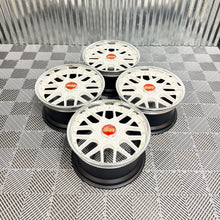 Load image into Gallery viewer, BBS RS2 - 18"- 5x114.3 - Honda Fitment (FE1 Civic SI)