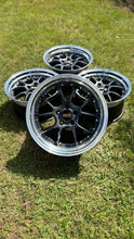 Load image into Gallery viewer, BBS RK2 - 18" Staggered - 5x120 (3-piece)