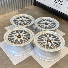 Load image into Gallery viewer, BBS LM (LM122) - 18" - 5x108 - Ferrari and Volvo Fitment (Volvo V70 R)