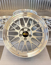 Load image into Gallery viewer, BBS LM (LM122) - 18" - 5x108 - Ferrari and Volvo Fitment (Volvo V70 R)