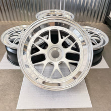Load image into Gallery viewer, BBS E07 - 19" - CL Porsche Fitment (997.2 GT3)
