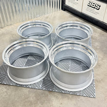 Load image into Gallery viewer, (4) 20" BBS LM-R Barrels  (BBS LM357/358)
