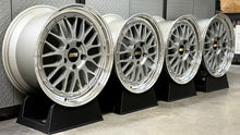 Load image into Gallery viewer, BBS LM133/134 - 17"/18" - 5x120.65 - Corvette Fitment (C5)
