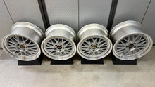 Load image into Gallery viewer, BBS LM133/134 - 17"/18" - 5x120.65 - Corvette Fitment (C5)
