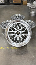 Load image into Gallery viewer, BBS LM133/134 - 17"/18" - 5x120.65 - Corvette Fitment (C5)
