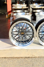 Load image into Gallery viewer, BBS LM287 / LM415 (Porsche 997 widebody fitment)
