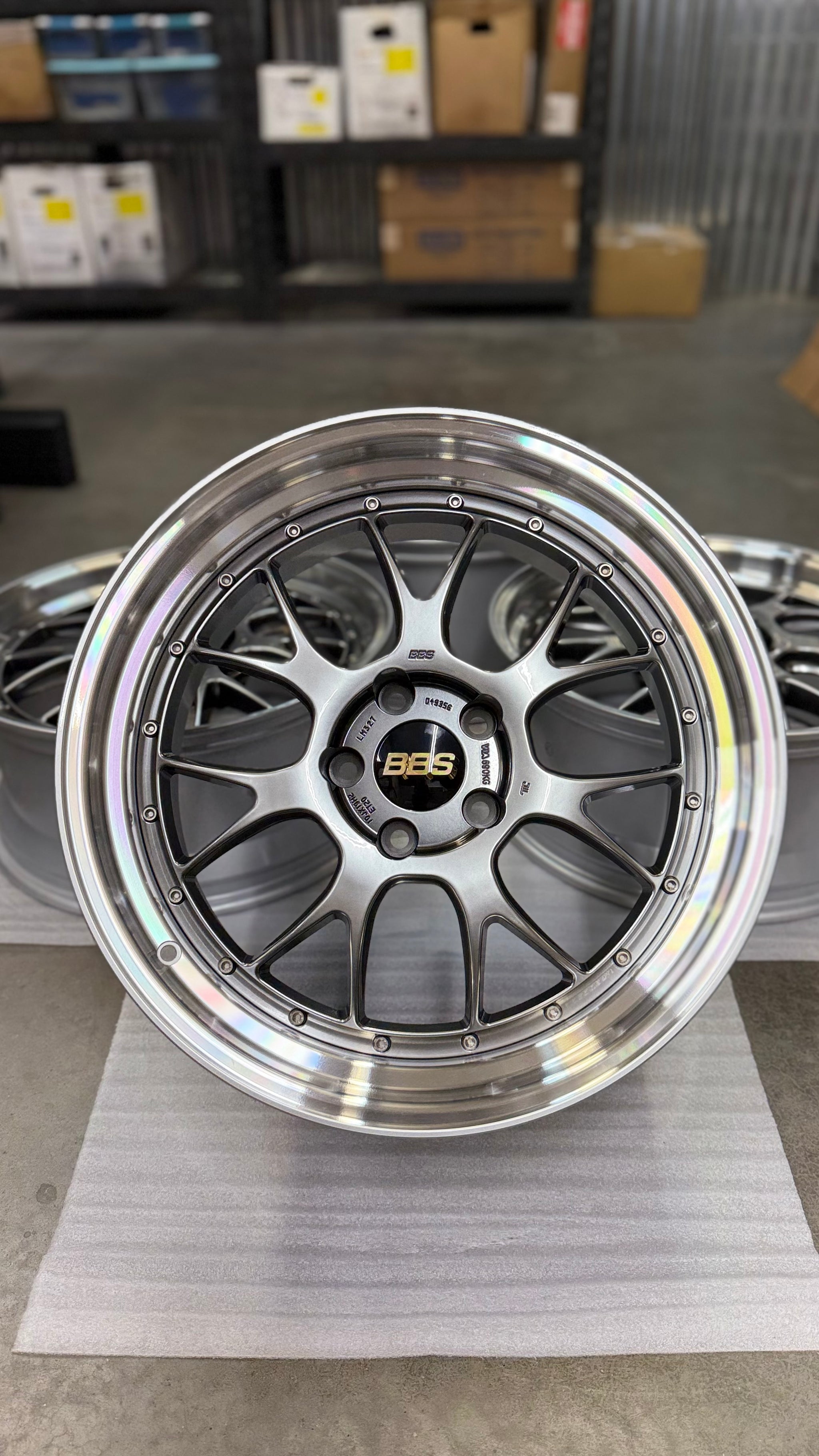 BBS LM-R (LM312 / LM327) - 19