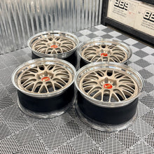 Load image into Gallery viewer, BBS RT88 - 3 piece - 20" - 5x120 - BMW Fitment (F8X M)
