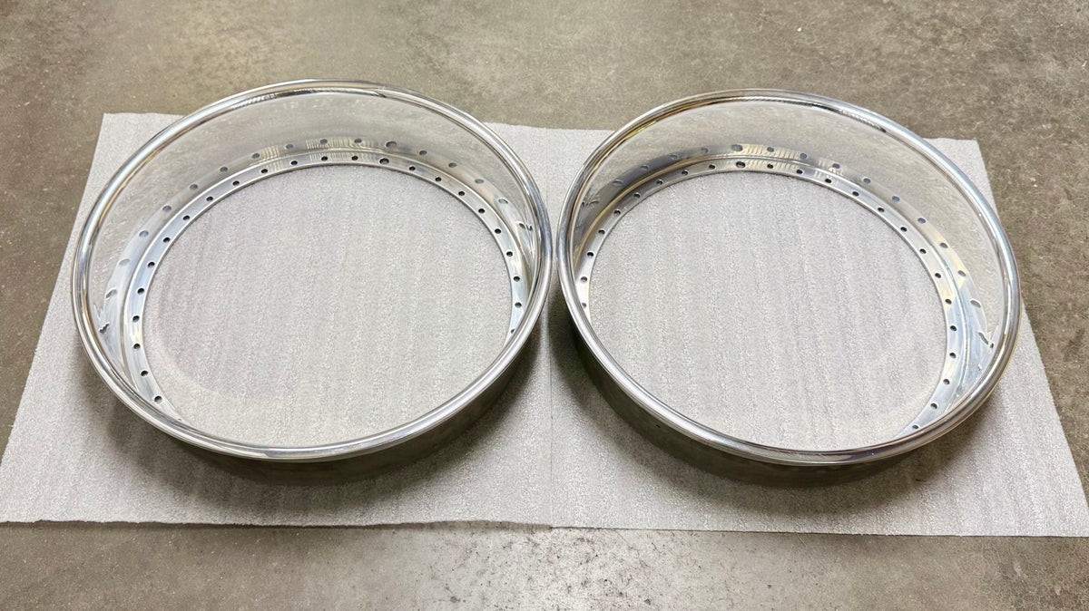 (2) 20x4