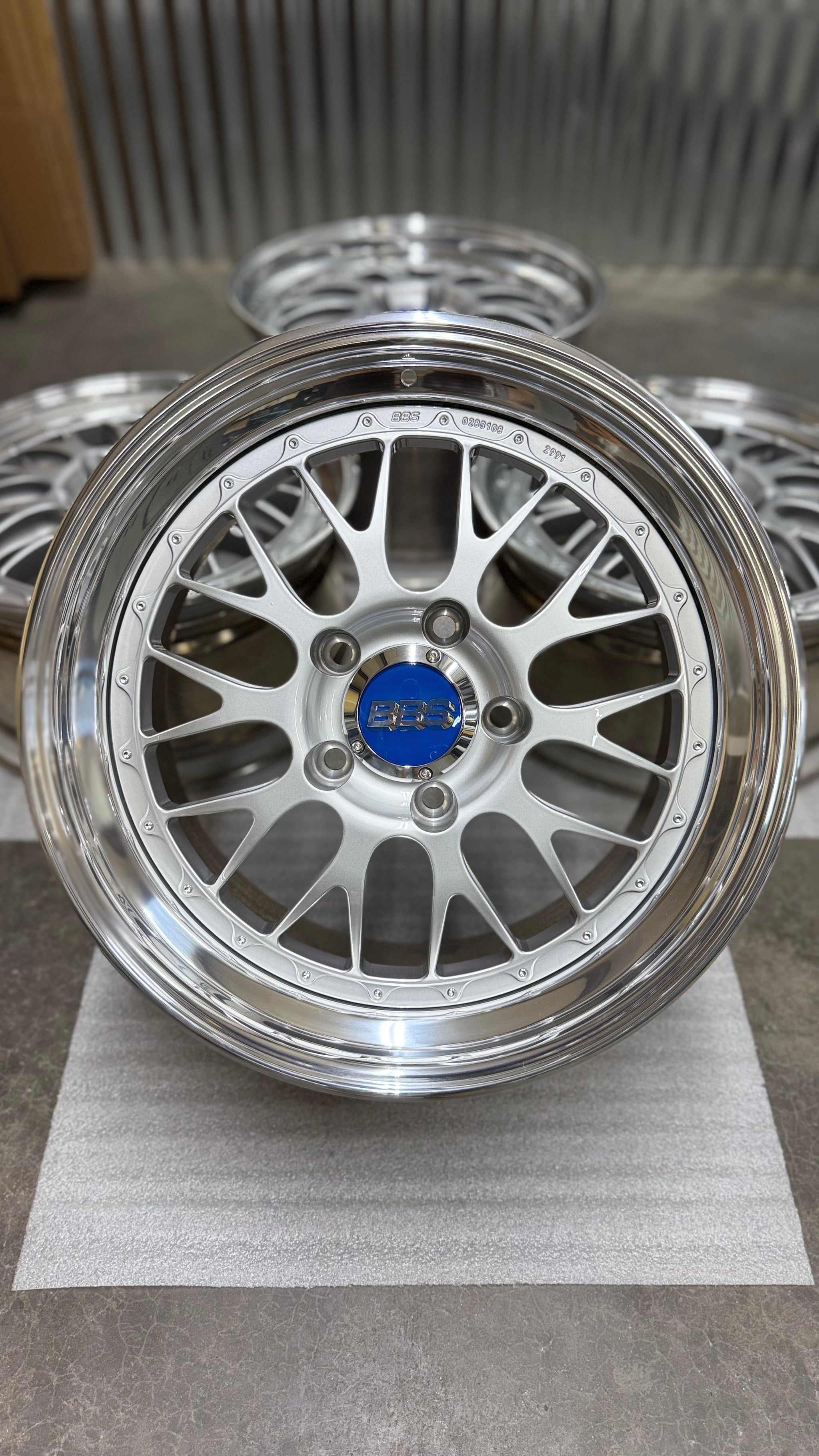 BBS E88 - 18