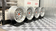 Load image into Gallery viewer, BBS LM487 / LM505- 19" - 5x120 - BMW Fitment (E46 M3 and E9X M)
