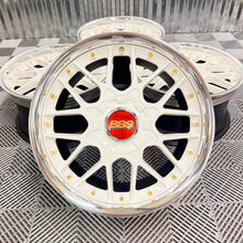 Load image into Gallery viewer, BBS RS2  - 18"- 5x114.3 - Honda Fitment (FE1 Civic SI)
