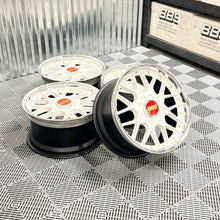 Load image into Gallery viewer, BBS RS2  - 18"- 5x114.3 - Honda Fitment (FE1 Civic SI)
