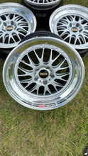 Load image into Gallery viewer, Ehrlich Spec BBS E88 - 19&quot; Staggered - 5x120
