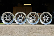 Load image into Gallery viewer, BBS RS2 (RS727 / RS728) 3 piece - 20" - 5x112 - BMW Fitment (G8X M)
