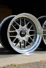 Load image into Gallery viewer, BBS RS2 (RS727 / RS728) 3 piece - 20" - 5x112 - BMW Fitment (G8X M)
