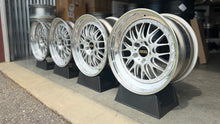 Load image into Gallery viewer, Ehrlich Spec BBS E88 - 19&quot; Staggered - 5x120
