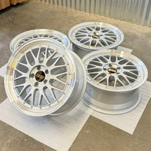 Load image into Gallery viewer, BBS LM (LM122) - 18" - 5x108 - Ferrari and Volvo Fitment (Volvo V70 R)
