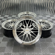 Load image into Gallery viewer, BBS LM471 / LM474 - 20"/21" - 5x130 - Porsche Fitment (992.1 Carrera)
