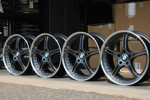 Set of four 19-inch SSR GT3 wheels with dark metallic grey finish and BMW center caps, ideal for PCD: 5x120 vehicles.